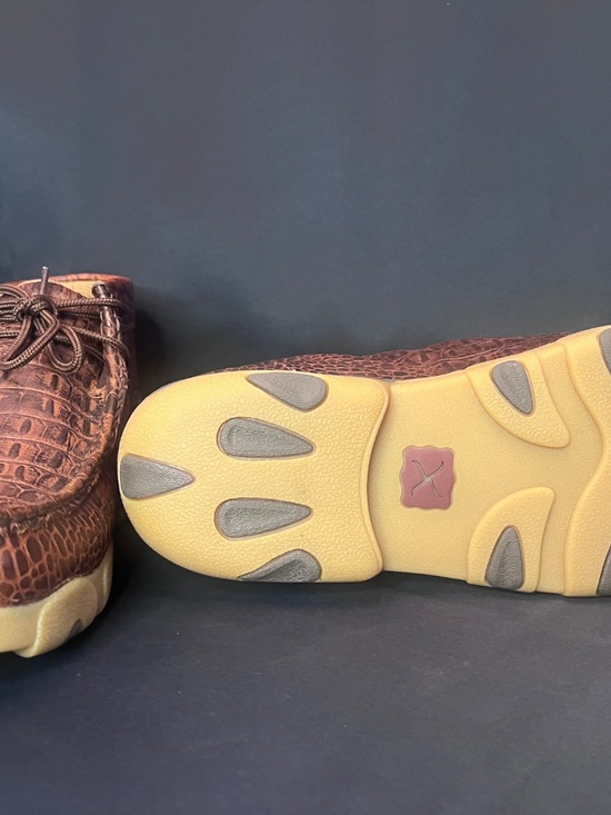 Twisted X Chukkas main image 4